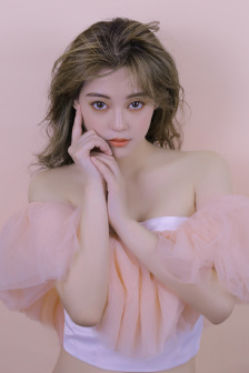 不羁的美女